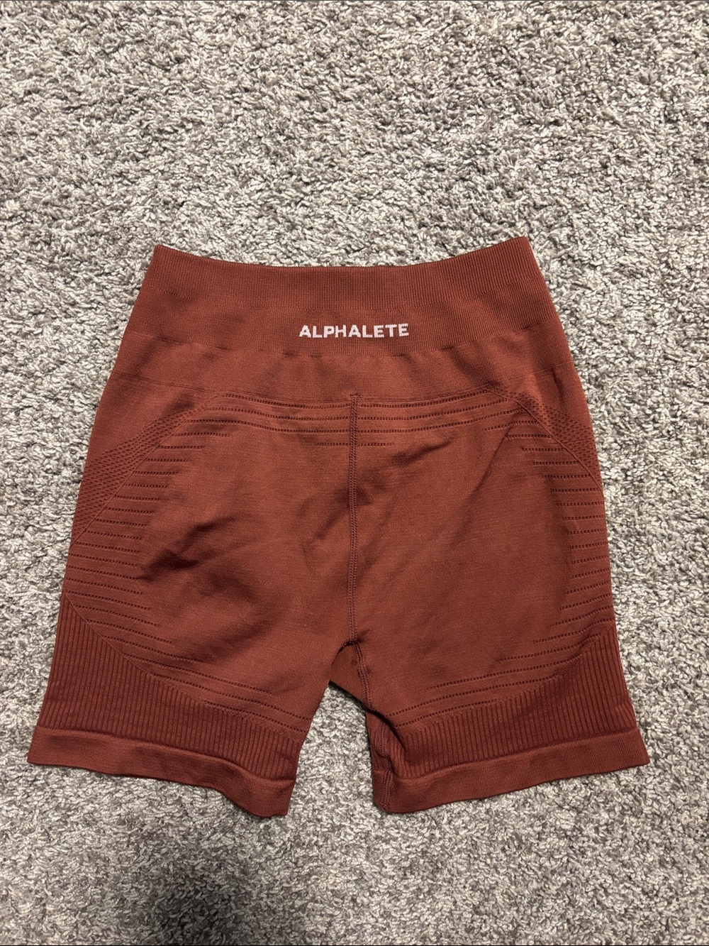 Alphalete Women's High-Waist Seamless Bike Shorts in Rust Brown